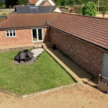 The Oaks Stable Cottage Haughley Экстерьер фото