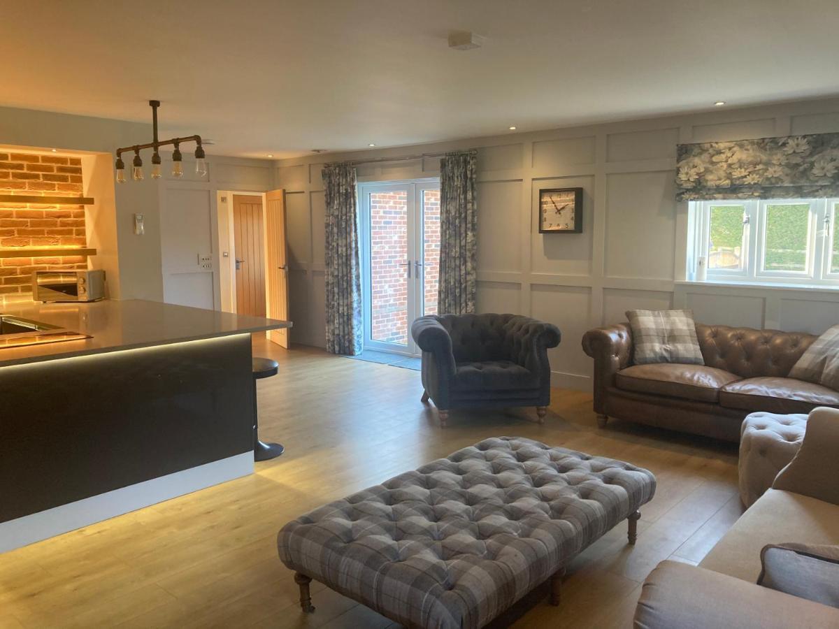 The Oaks Stable Cottage Haughley Экстерьер фото